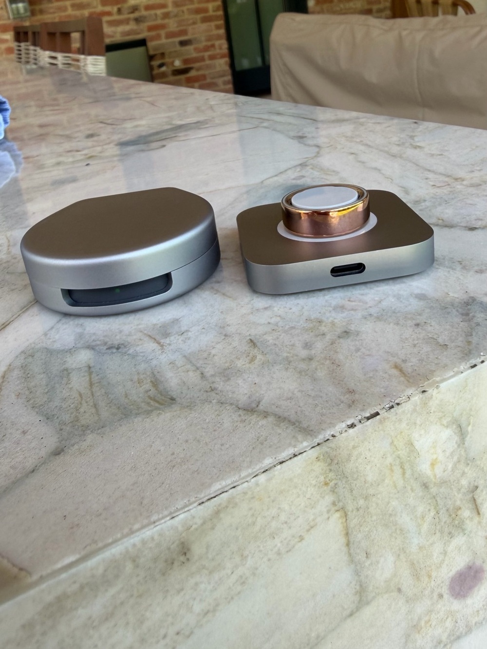 Rose gold Oura ring size 9 (gen 4)